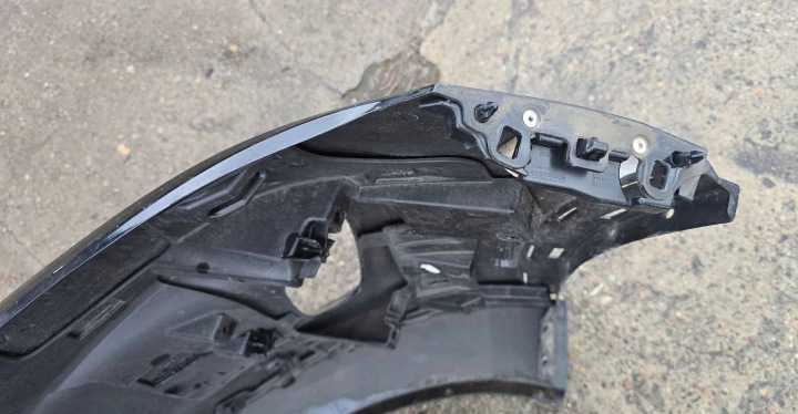 PARE-CHOCS FORD KUGA MK3 19-24