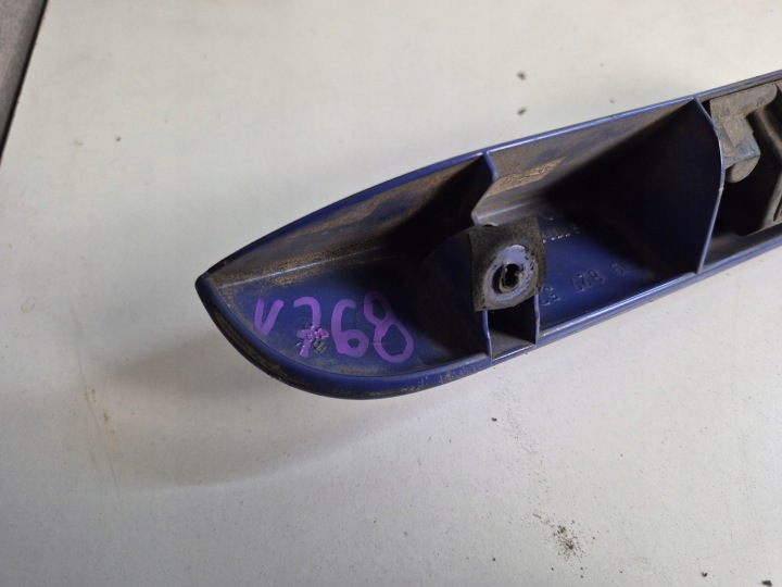 AUDI A3 8L AUDI A4 B5 CACHE COUVERCLES DE COFFRE COUVERCLES DE COFFRE 8D9827574