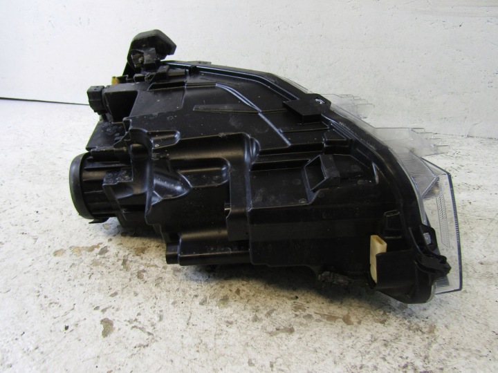 VW POLO VI LIFT PHARE DROITE AVANT 21R 2G1941006D
