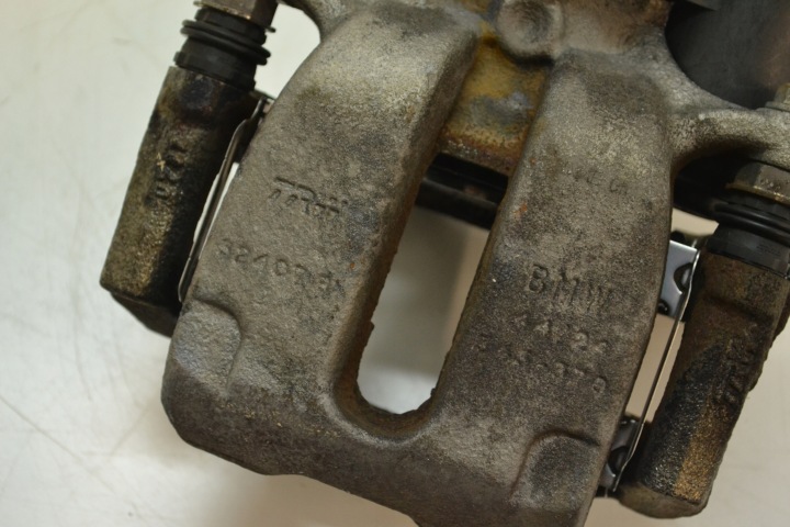 BMW G11 G12 G30 G31 345-370 XDRIVE ÉTRIER DE FREIN DE FREIN DROIT ARRIÈRE