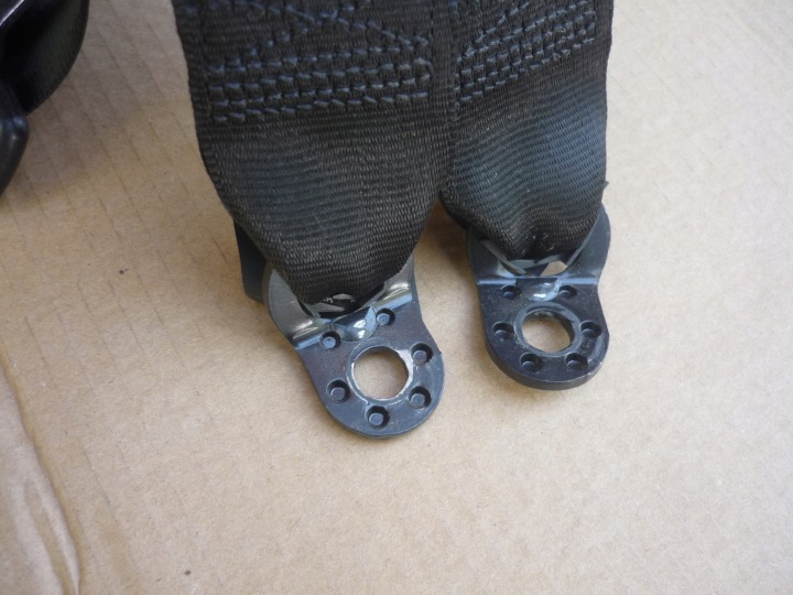 ENSEMBLE COURROIES ARRIÈRE GAUCHE DROIT CENTRAL AUDI A4 B6 B7 BERLINE NOIR
