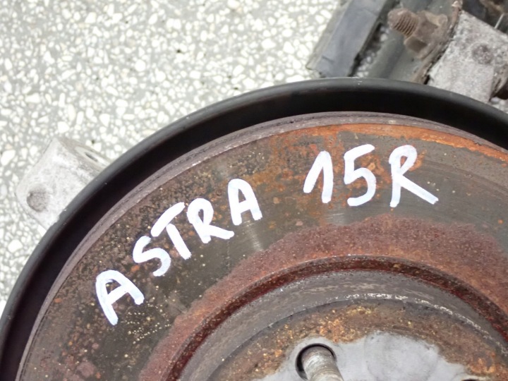 MCPERSON ROTULE DE DIRECTION AMORTISSEUR ENSEMBLE DROITE OPEL ASTRA IV J 1.4I LIFT 15R