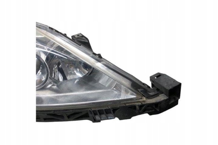 PHARE GAUCHE AVANT MAZDA 5 (CR19) 90739000 2.0L DIESEL 81KW 2009