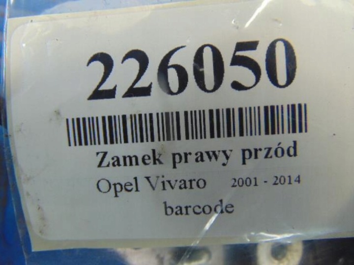OPEL VIVARO SERRURE DE PORTE DROIT AVANT 8200008248