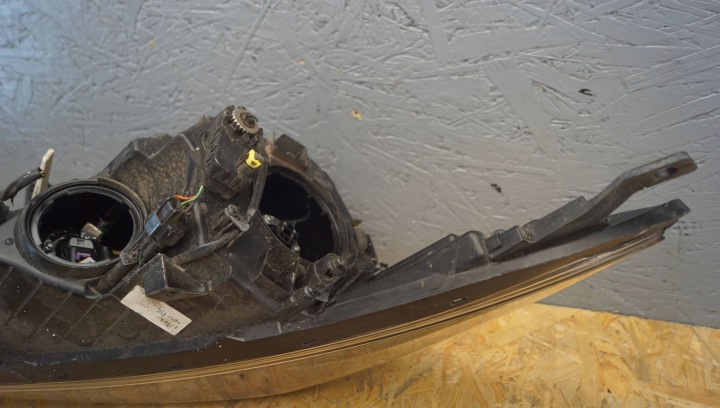 HYUNDAI I40 LIFT LENTILLE LED PHARE AVANT