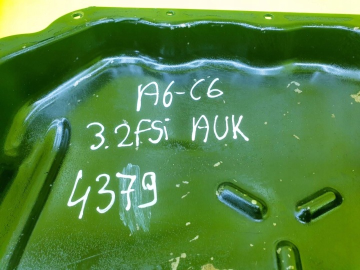CARTER HUILEUX INFÉRIEURE MÉTALLIQUE AUDI A6 C6 A4 B7 A8 2.4 3.2 FSI 06E103604F