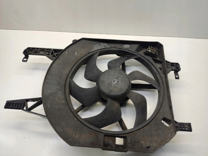 RENAULT TRAFIC II (X83) 2011 VENTILATEUR RADIATEUR 1831199016