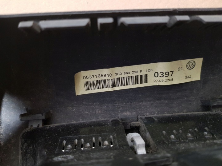 VOLKSWAGEN PASSAT B6 2007 AVEC ARRIÈRE GRILLE CONDUIT D'AIR ARRIÈRE TUNNELS CENTRAL