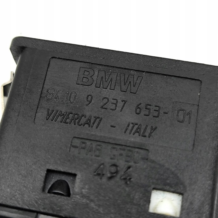 SUPPLÉMENTAIRE RACCORD MULTIMEDII (AUX/USB) BMW 5 TOURING (F11) 9237653 2.0L