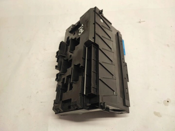 BOÎTE FUSIBLES BMW 5 (F10) 925281501 2.0L DIESEL 135KW 2014