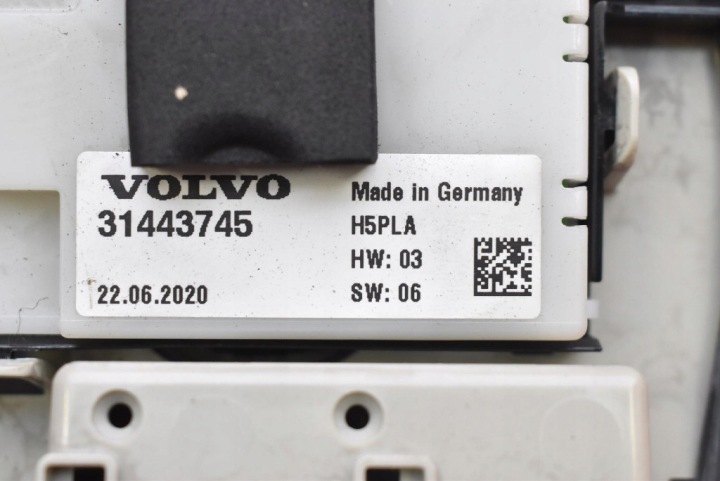 AMPOULE ÉCLAIRAGE INTÉRIEUR AVANT 31479613 VOLVO V60 2 II 18-21
