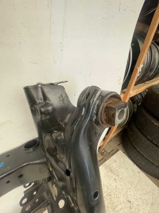 CHÂSSIS CHÂSSIS MERCEDES GLE A1673308200