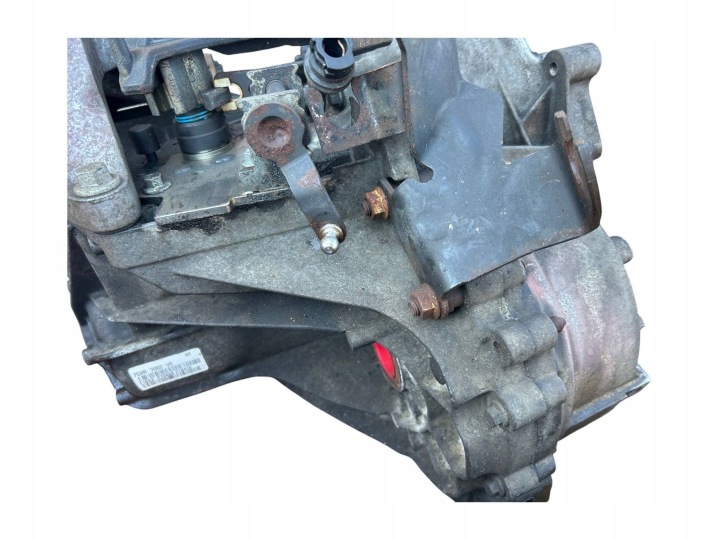 VOLVO V70 2008 2.0 16V BOÎTE MANUELLE 7G9R7002VE