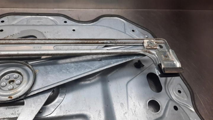 ÉLÉVATEUR VITRES DROIT AVANT FORD FOCUS MK2 LIFT 09R HAYON 5D 4M51-A045H16-A