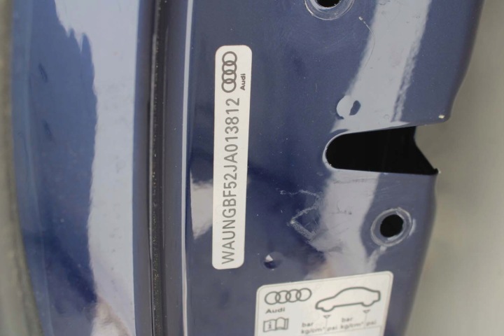 AUDI A5 S5 8W COUPÉ PORTES GAUCHE CÔTÉ GAUCHE F5 U4U4 LX5A BLEU 8W6831051