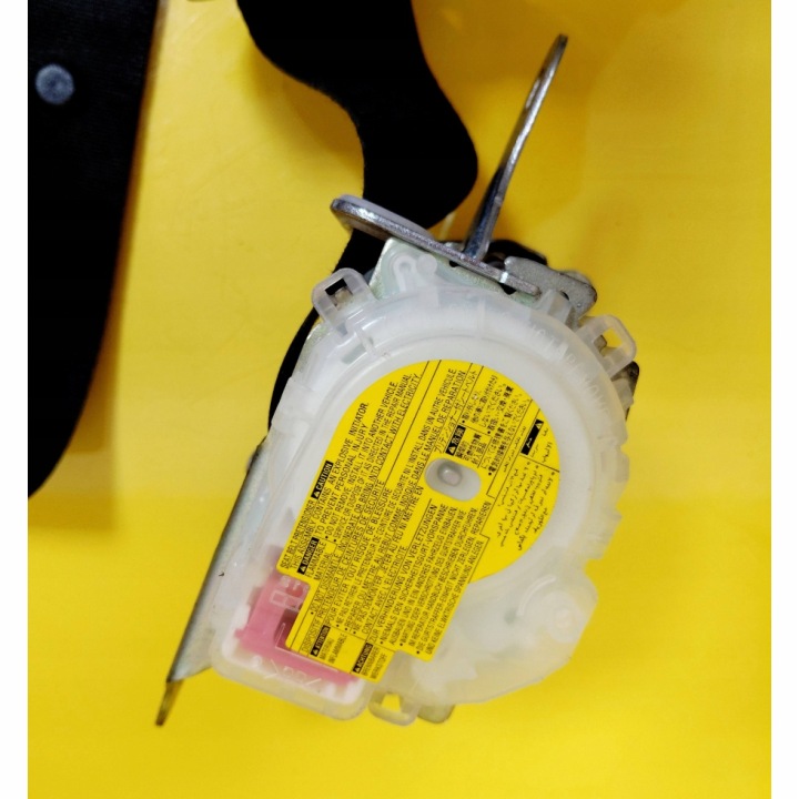 CEINTURE DE SÉCURITÉ GAUCHE AVANT TOYOTA COROLLA VERSO AR10 5D 7P2140P NR171