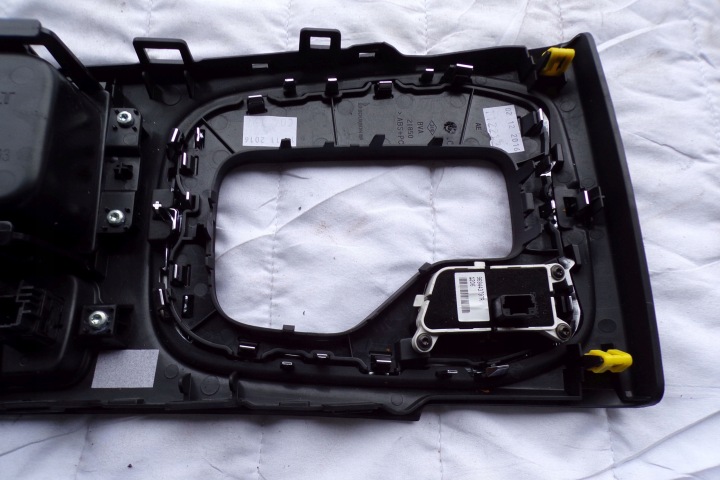 PANNEAU CHÂSSIS TUNNELS 969121990R RENAULT MEGANE IV