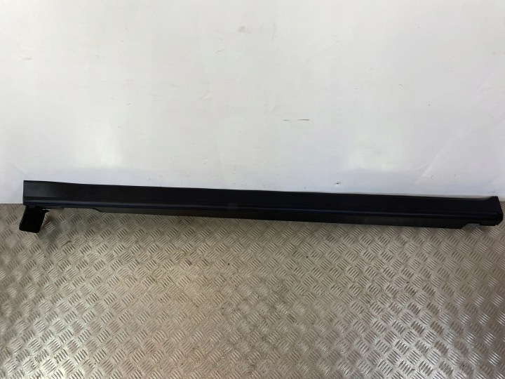 2023 KIA SPORTAGE REVÊTEMENT SEUIL 87754R2000