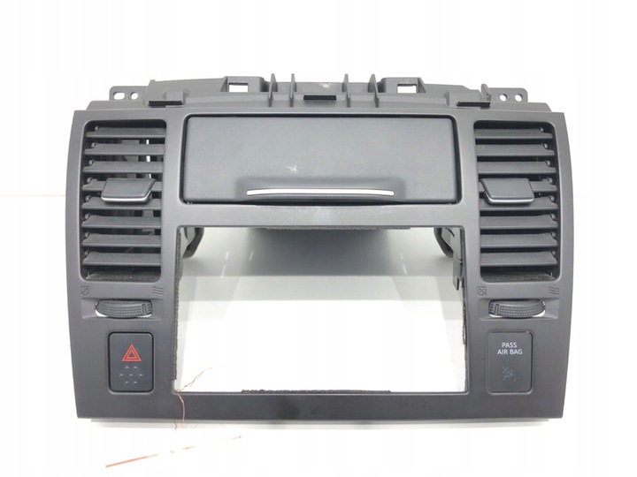 DÉFLECTEUR DE VENTILATION AVANT NISSAN TIIDA 68260EM31A HATCHBACK 04-13 photo 1 - milautoparts-fr.ukrlive.com