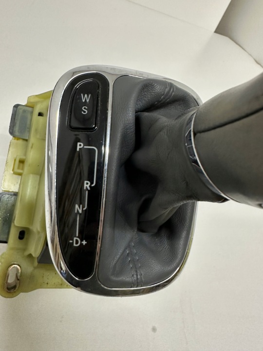 CRIC WYBIERA CHANGEMENTS VITESSE MERCEDES A2032678524