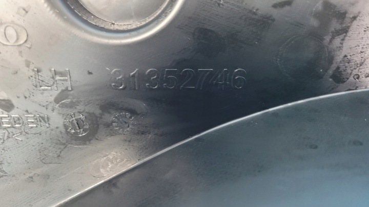 VOLVO XC90 II 2.0D 19R DOUBLURE DE PASSAGE DE ROUE 31385835 31352746 31385839