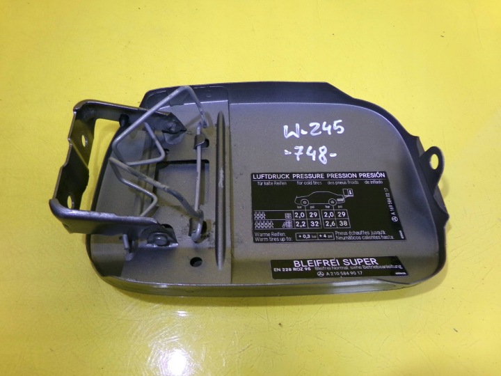 CLAPET GOULOTTE DE REMPLISSAGE CARBURANTS CODE LAK: 748 MERCEDES-BENZ B W245 A2105849017 NR122