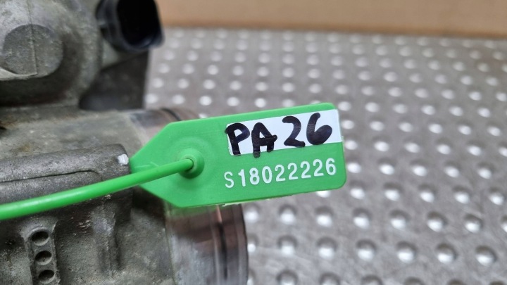 PAPILLON DES GAZ 022133062AG AUDI A3 8P TT 8J GOLF V R32 3.2 V6 BUB