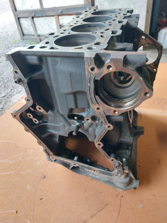 RENAULT 2.0 DCI M9R P814 2011R BLOC MOTEUR