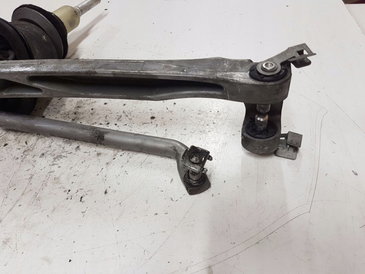 CRIC CHANGEMENTS VITESSE BMW 3 F30 F35 F31 25117605094