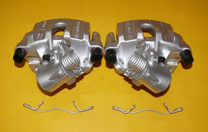 ÉTRIERS GAUCHE DROIT ARRIÈRE VOLVO S40 II 280/11 04-11R.