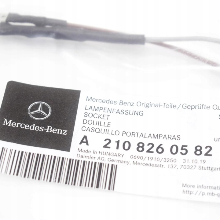 MERCEDES-BENZ CLK C208 PRISE PHARES A2108260582 ORIGINE