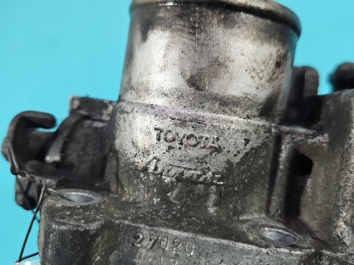 PAPILLON DES GAZ TOYOTA COROLLA VERSO II 89672-21020 2.0 D4D