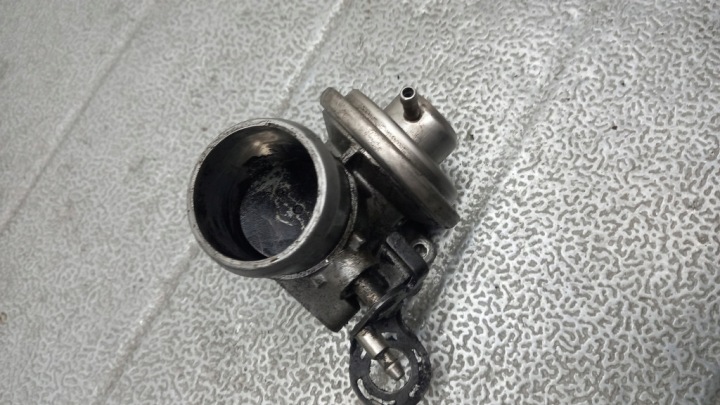 EGR VW PASSAT B5 1.9TDI 99R UNIVERSEL 038131501D