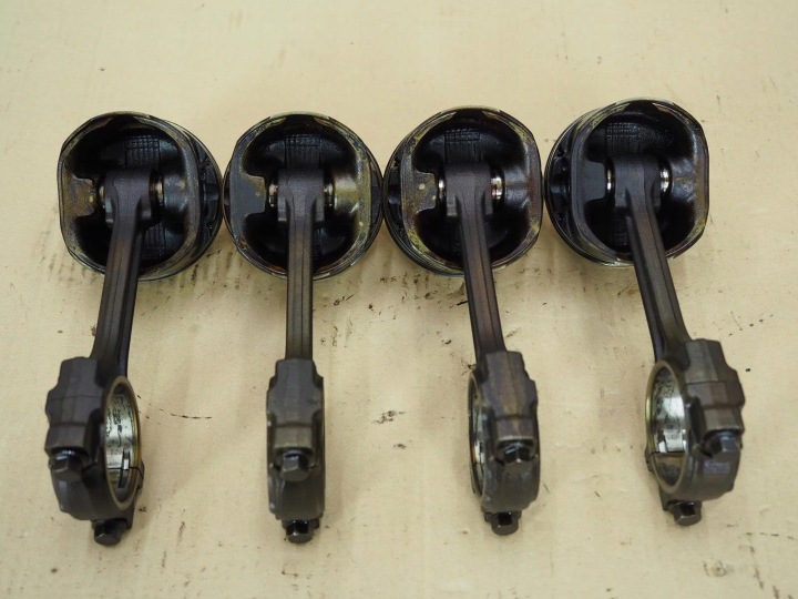 PISTON BIELLE FIAT CROMA 2 II 2.2 16V 05-11
