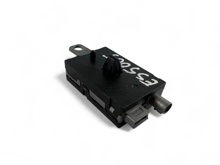 AMPLIFICATEUR D'ANTENNE FORD KUGA II (DM2) 7CP118C847CA 30098735 2014