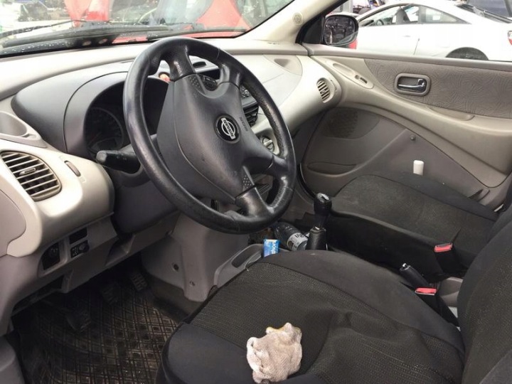 NISSAN ALMERA TINO ORDINATEUR MOTEUR 2002 2.2L 0281010810 020302