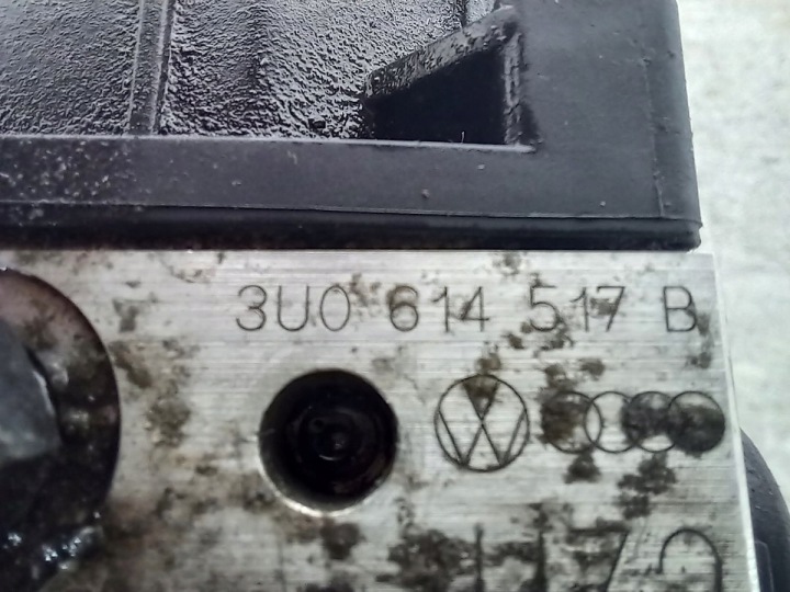 POMPE ABS SKODA SUPERB I 3U0614517B 0265225139 0265950063 BOSCH 2.8 V6