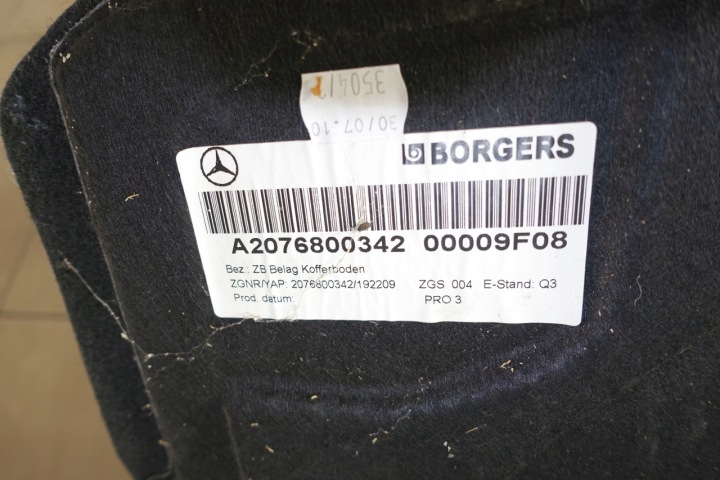 MERCEDES W207 COUPÉ TAPIS COUVERCLES DE COFFRE TAPIS PLANCHER GARNITURE 2076800342