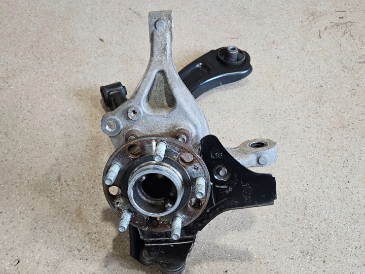 ROTULE DE DIRECTION AVANT AVANT CÔTÉ GAUCHE HYUNDAI IONIQ 5 51710GI000
