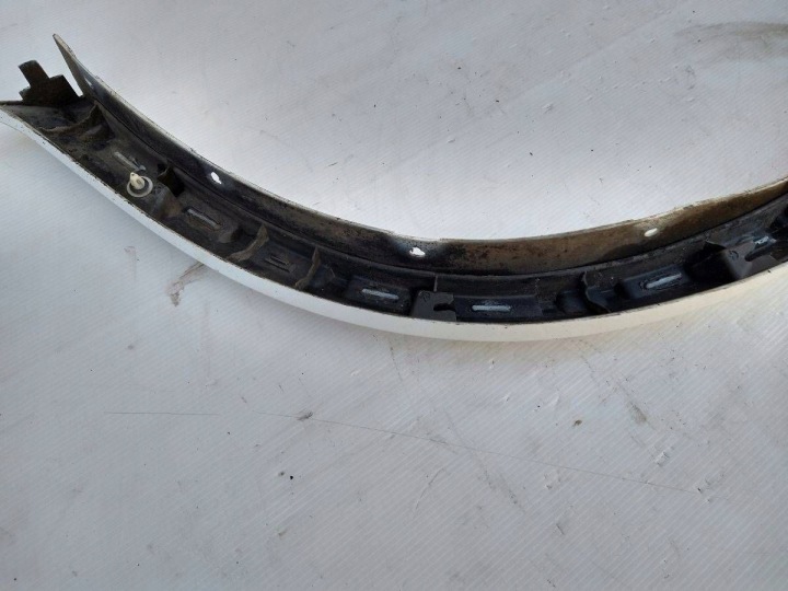 BMW X5 E70 MOULURE GARDE-BOUE GAUCHE ARRIÈRE ARRIÈRE 8036651