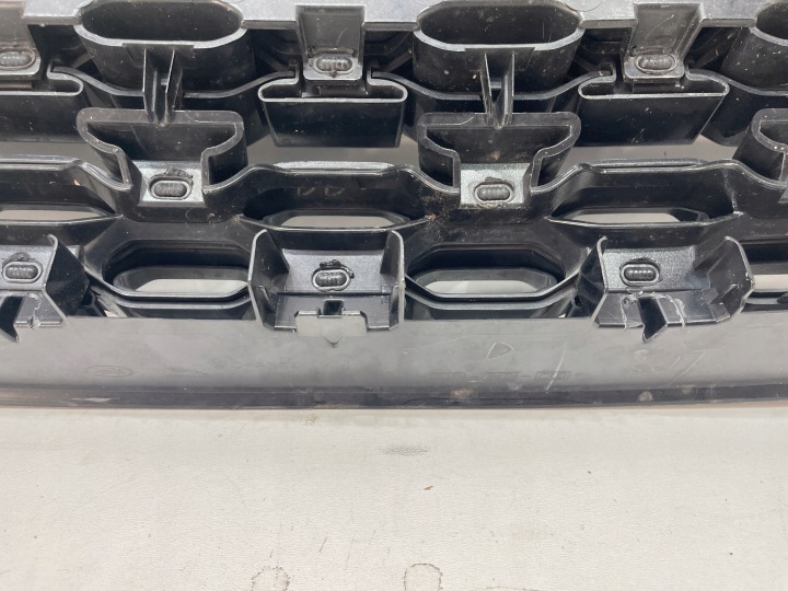 LAND ROVER DISCOVERY SPORT LIFT R DYNAMIC GRILLE CALANDRE LK72-8A100