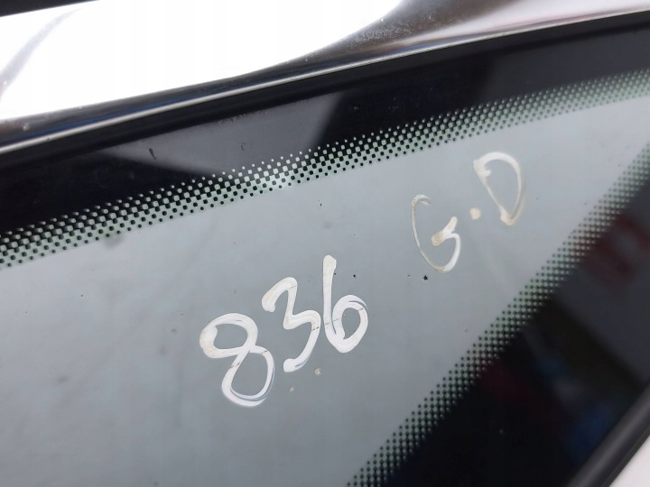 AUDI A4 S4 B9 2019 GLACE LATÉRALE ARRIÈRE 8W5845298D