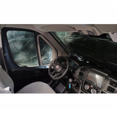 PROTECTION TAPIS THERMIQUE SUR VITRES PANORAMA MASTER/ MOVANO SUR 2010 VERS CAMPING-CAR