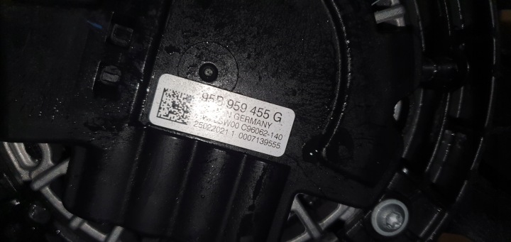 VENTILATEURS PORSCHE MACAN 95B 95B121003E