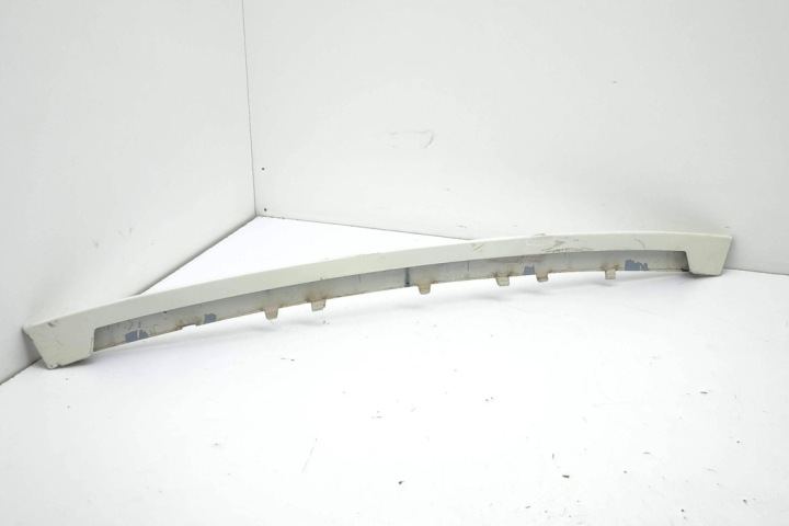 DROITE MOULURE PARE-CHOCS AVANT PORSCHE CAYENNE (92A) 7P5807973 3.0L