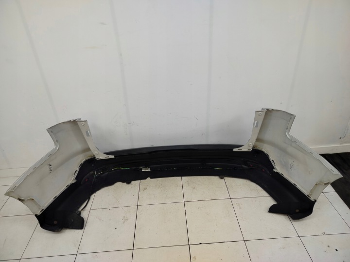 FORD FOCUS MK3 UNIVERSEL 2010R- PARE-CHOCS ARRIÈRE ARRIÈRE PDC OB 0B