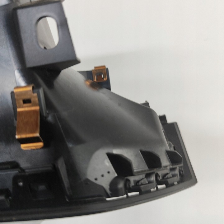 AUDI Q3 F3 2018 BUSES GRILLES CONDUIT D'AIR TABLEAU DE BORD INSTRUMENTATION