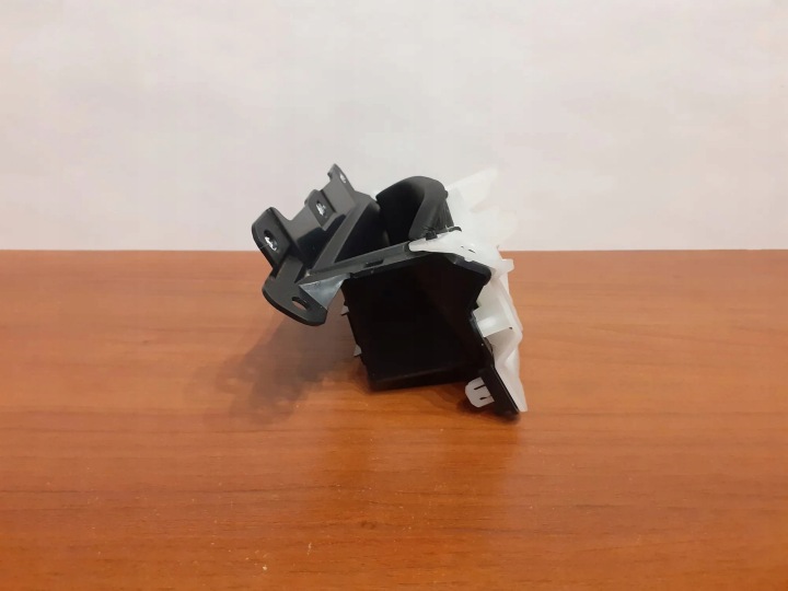 AUTRE PIÈCES INTERNE LEXUS NX (_Z1_) 74243X1B00 2015