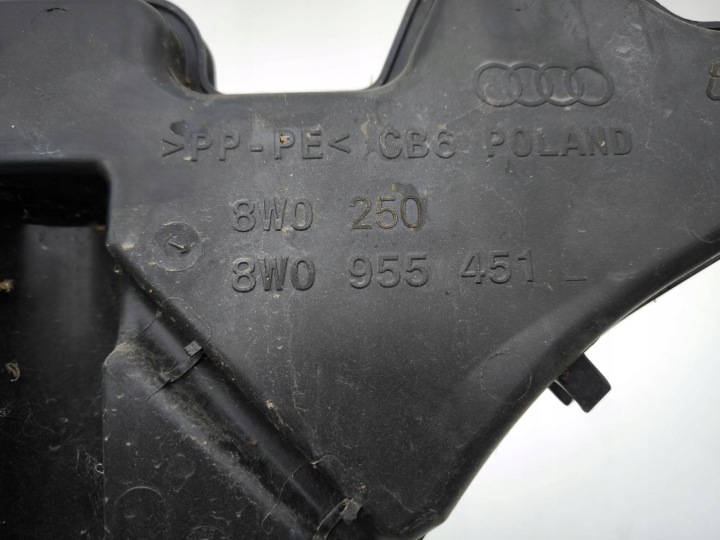 AUDI A4 S4 B9 2019 RÉSERVOIR LAVE-GLACES 8W0250