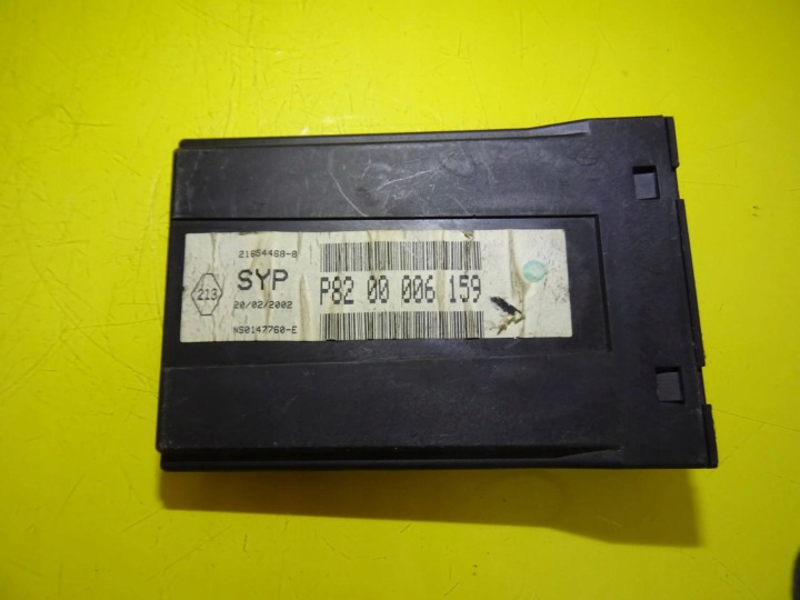MODULE CONTRÔLEUR RENAULT LAGUNA II P8200006159 NR65